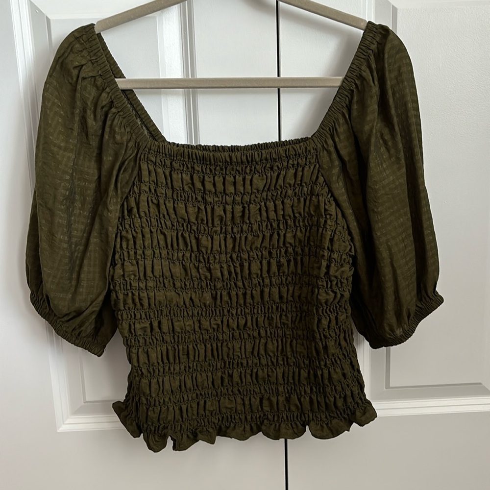 Green or Black Puff Sleeve Ruched Blouse